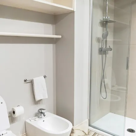 Caesarina Roma, Luxury *